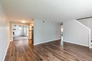 433 Wildwood Dr, Park Forest, IL 60466 - Photo 3