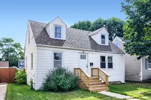 10749 S Kedzie Ave, Chicago, IL 60655 - Photo 1