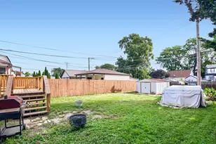 10749 S Kedzie Ave, Chicago, IL 60655 - Photo 23