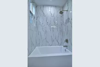 1645 S Keeler Avenue, Chicago, IL 60623 - Photo 11