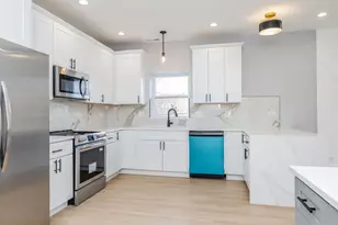 3109 W Polk St, Chicago, IL 60612 - Photo 5