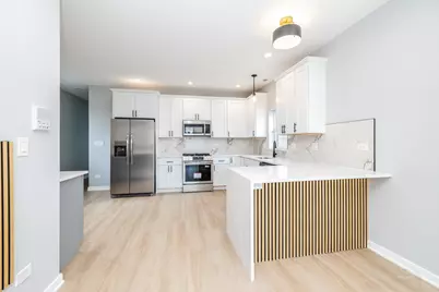 3018 W Polk Street, Chicago, IL 60612 - Photo 3