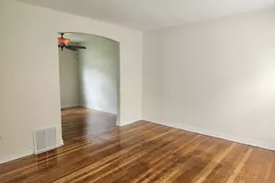 2510 E 96th St, Chicago, IL 60617 - Photo 3
