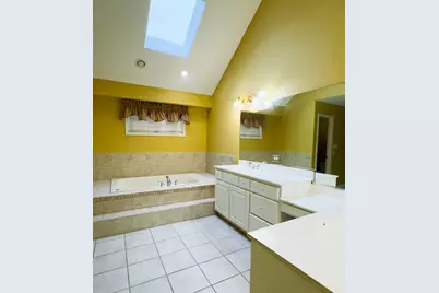 16006 Donna Marie Drive, Homer Glen, IL 60491 - Photo 15