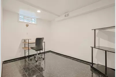 9389 Hamlin Avenue, Des Plaines, IL 60016 - Photo 11