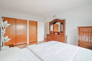 9389 Hamlin Ave, Des Plaines, IL 60016 - Photo 23