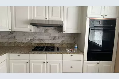 8658 Gregory Ln   Unit C Lane #c, Des Plaines, IL 60016 - Photo 15