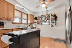 3833 Oak Park Ave, Berwyn, IL 60402 - Photo 9