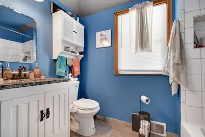 3833 Oak Park Avenue, Berwyn, IL 60402 - Photo 17
