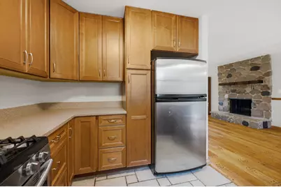 27W440 Central Avenue, Warrenville, IL 60555 - Photo 7