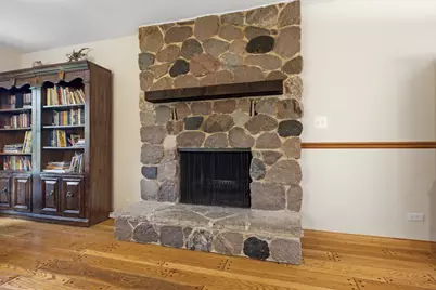 27W440 Central Avenue, Warrenville, IL 60555 - Photo 11