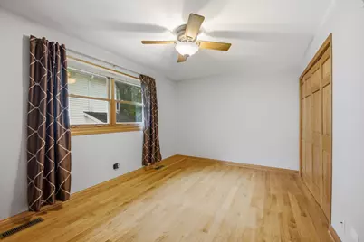 27W440 Central Avenue, Warrenville, IL 60555 - Photo 13