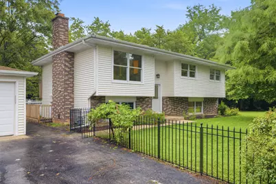 27W440 Central Avenue, Warrenville, IL 60555 - Photo 3