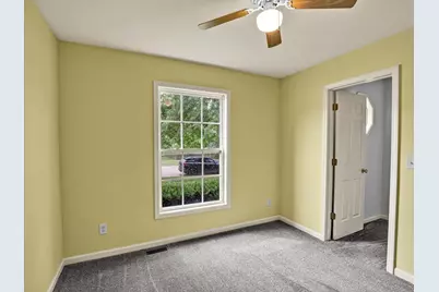 499 Kensington Court, Dekalb, IL 60115 - Photo 13