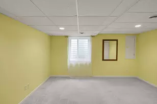 499 Kensington Ct, Dekalb, IL 60115 - Photo 19