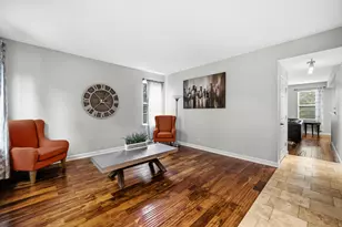 333 Foxford Dr, Cary, IL 60013 - Photo 3
