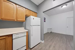 3926 W Columbus Ave, Chicago, IL 60652 - Photo 15