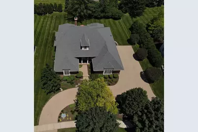 11954 Crosscreek Court, Burr Ridge, IL 60527 - Photo 35