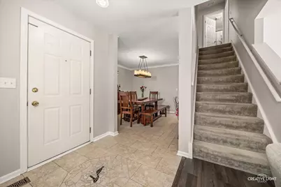 1817 Thornapple Way, Aurora, IL 60504 - Photo 3