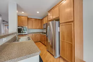 5568 Cambridge Way, Hanover Park, IL 60133 - Photo 9