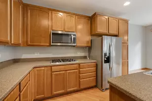 5568 Cambridge Way, Hanover Park, IL 60133 - Photo 11