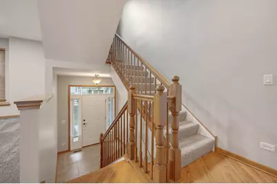 5568 Cambridge Way, Hanover Park, IL 60133 - Photo 3