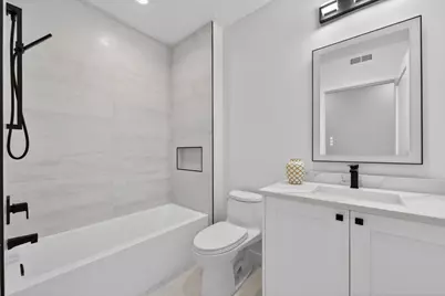 1347 W Grand Avenue #4N, Chicago, IL 60642 - Photo 15