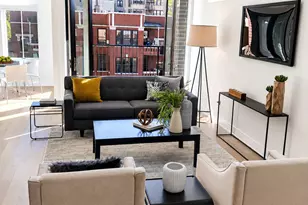 434 W Melrose St, Chicago, IL 60657 - Photo 3