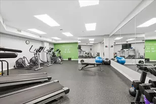 434 W Melrose St, Chicago, IL 60657 - Photo 13