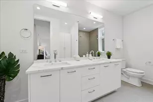 434 W Melrose St, Chicago, IL 60657 - Photo 11