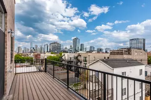 1347 W Grand Ave, Chicago, IL 60642 - Photo 5