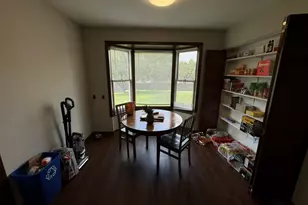 1013 E Benton Ave, Naperville, IL 60540 - Photo 3