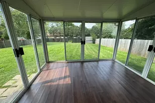 1013 E Benton Ave, Naperville, IL 60540 - Photo 5