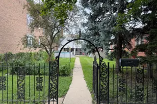5244 W Waveland Ave, Chicago, IL 60641 - Photo 3