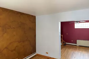 5244 W Waveland Ave, Chicago, IL 60641 - Photo 5