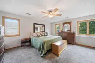 11001 S Albany Ave, Chicago, IL 60655 - Photo 13