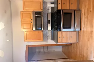 5302 N Luna Ave, Chicago, IL 60630 - Photo 9