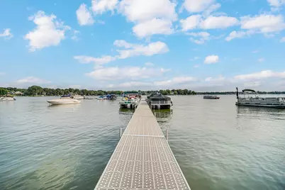 909 Pershing Drive, Wauconda, IL 60084 - Photo 21