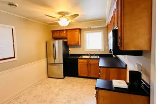 432 Natoma St, Park Forest, IL 60466 - Photo 15