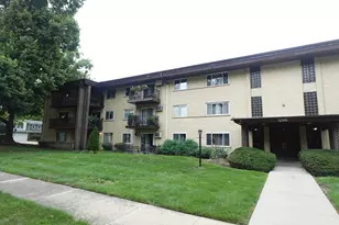 1206 E Fairview St, Arlington Heights, IL 60005 - Photo 1