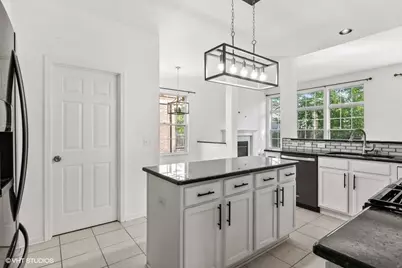 1851 Olympic Drive, Vernon Hills, IL 60061 - Photo 7