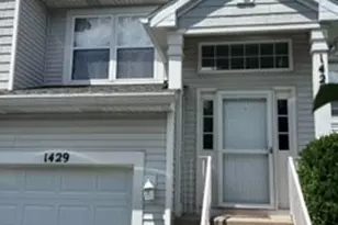 1429 Meadowsedge Ln, Carpentersville, IL 60110 - Photo 1