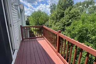 1429 Meadowsedge Ln, Carpentersville, IL 60110 - Photo 11