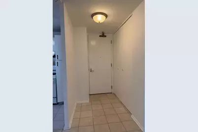 400 E Randolph Street #921, Chicago, IL 60601 - Photo 5