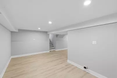 37 E Weathersfield Way, Schaumburg, IL 60193 - Photo 17
