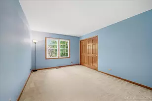 1002 Thoroughbred Cir, Saint Charles, IL 60174 - Photo 37