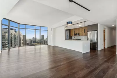 350 N Canal Street #3207, Chicago, IL 60606 - Photo 3