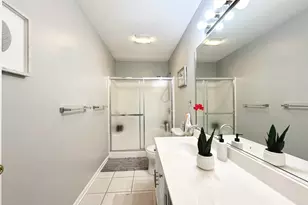 2443 Baldwin Ct, Aurora, IL 60503 - Photo 19