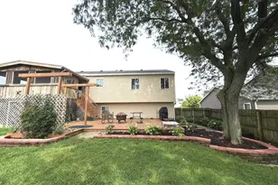 360 Homewood Dr, Bolingbrook, IL 60440 - Photo 31