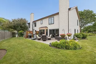 328 Cromwell Ct, Westmont, IL 60559 - Photo 29